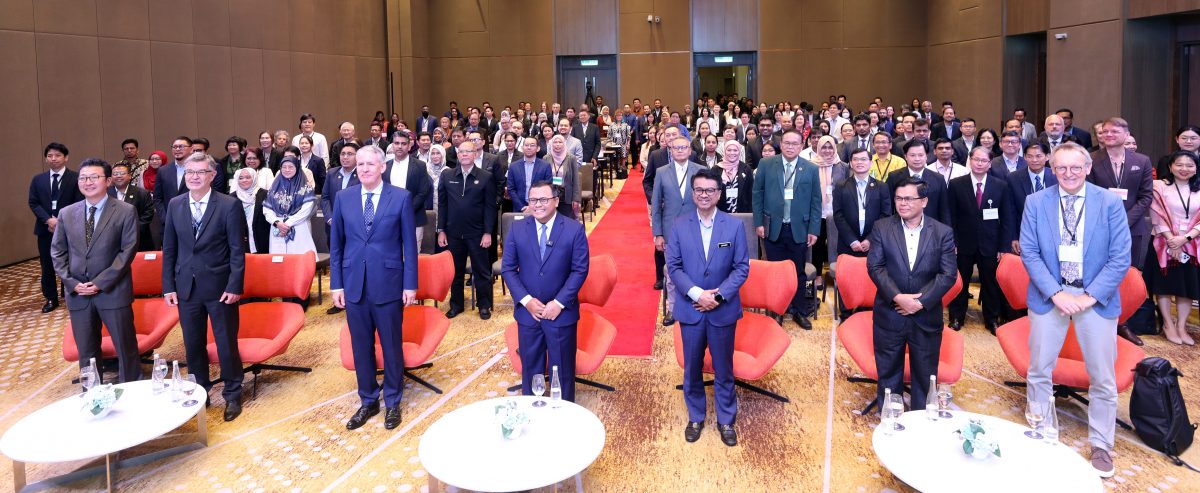 请签发,可做版头-大都会/大臣:11月15日财案公布推动再循环细节