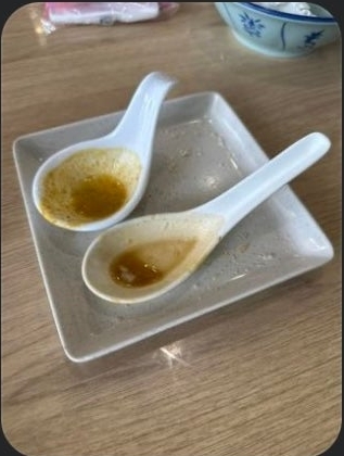 食客投诉加RM2咖喱汁“只有两汤匙” 店家:那是供小吃的蘸料