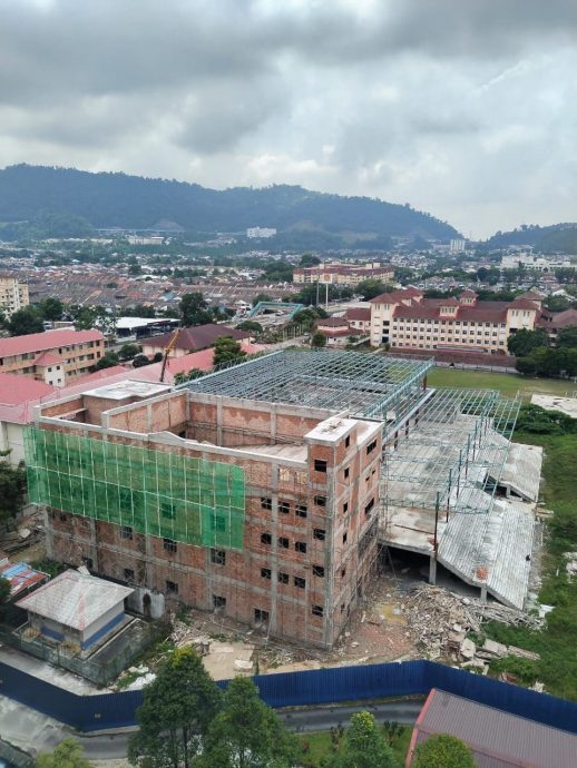 骗子冒充校方寻承包商 安邦二校:勿上当