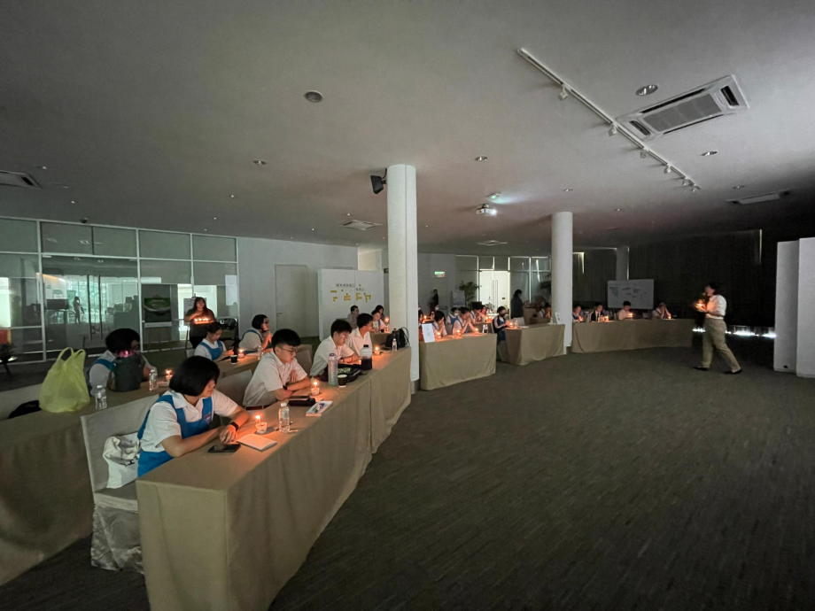 (2/10见报)大都会//(年轻人)《参访孝恩——开启新的生命之旅》