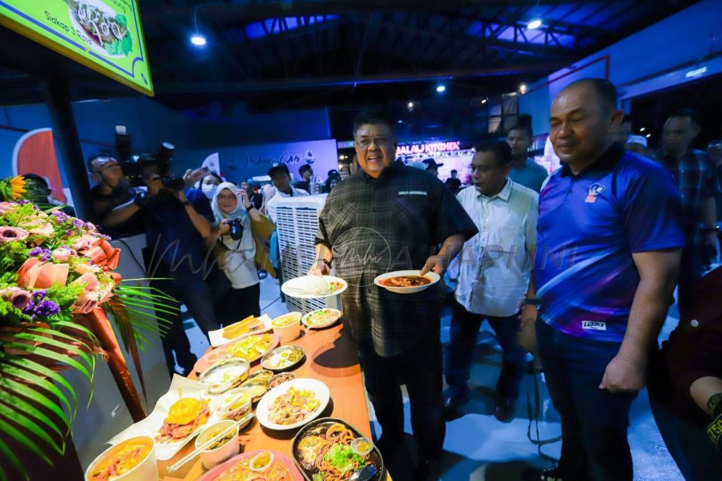 (古城版)“美食工厂”10令吉套餐引起抢购