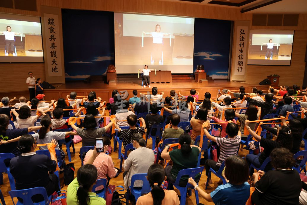 (古城第5版主文)郑莹秋医生:关节退化非老年人专利,近年来呈现年轻化趋势