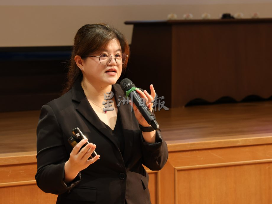 (古城第5版主文)郑莹秋医生:关节退化非老年人专利,近年来呈现年轻化趋势