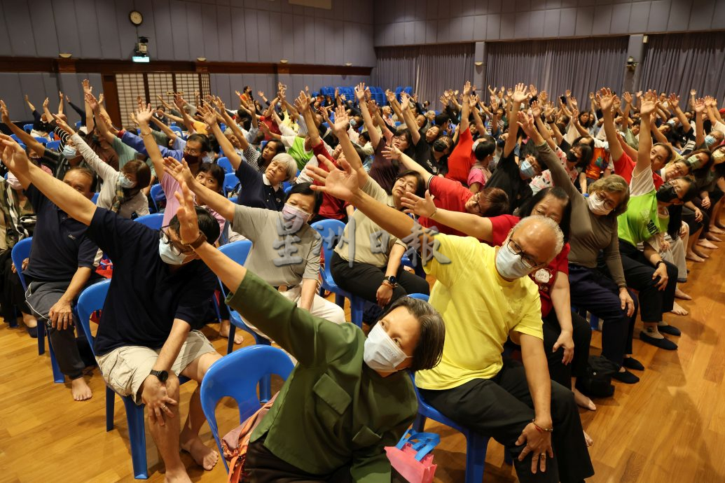 (古城第5版主文)郑莹秋医生:关节退化非老年人专利,近年来呈现年轻化趋势