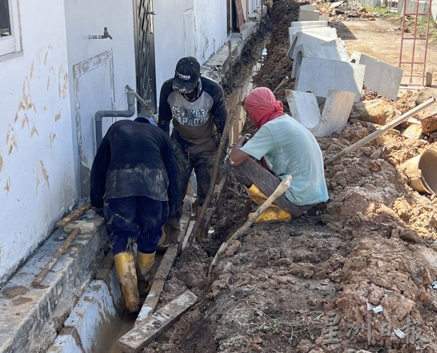 (古城第二版主文)玛琳再也花园沟渠提升工程经已展开