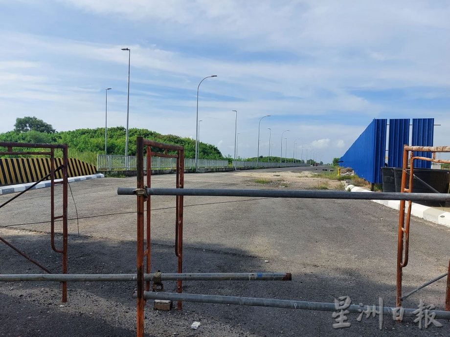 (古城第四版主文)吉里望沿海公路衔接至哥打拉沙马那旧摩天轮路的新路预计最快可在明年通车