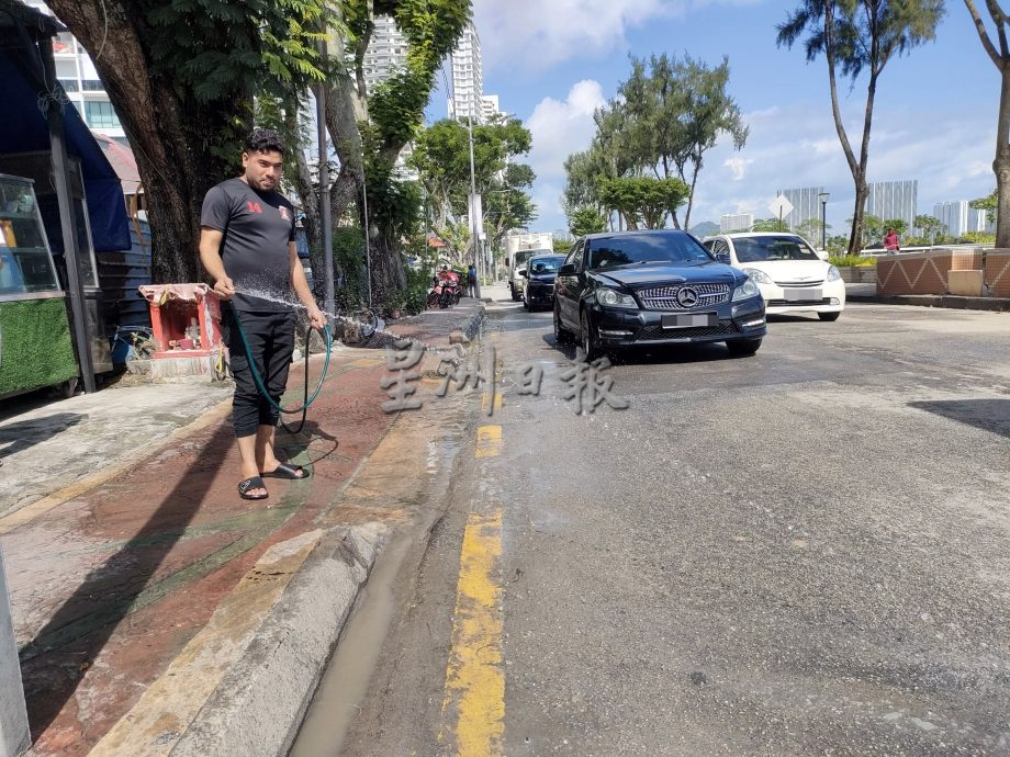 (大北马)5分钟灰尘布满桌 新关仔角尘土飞扬