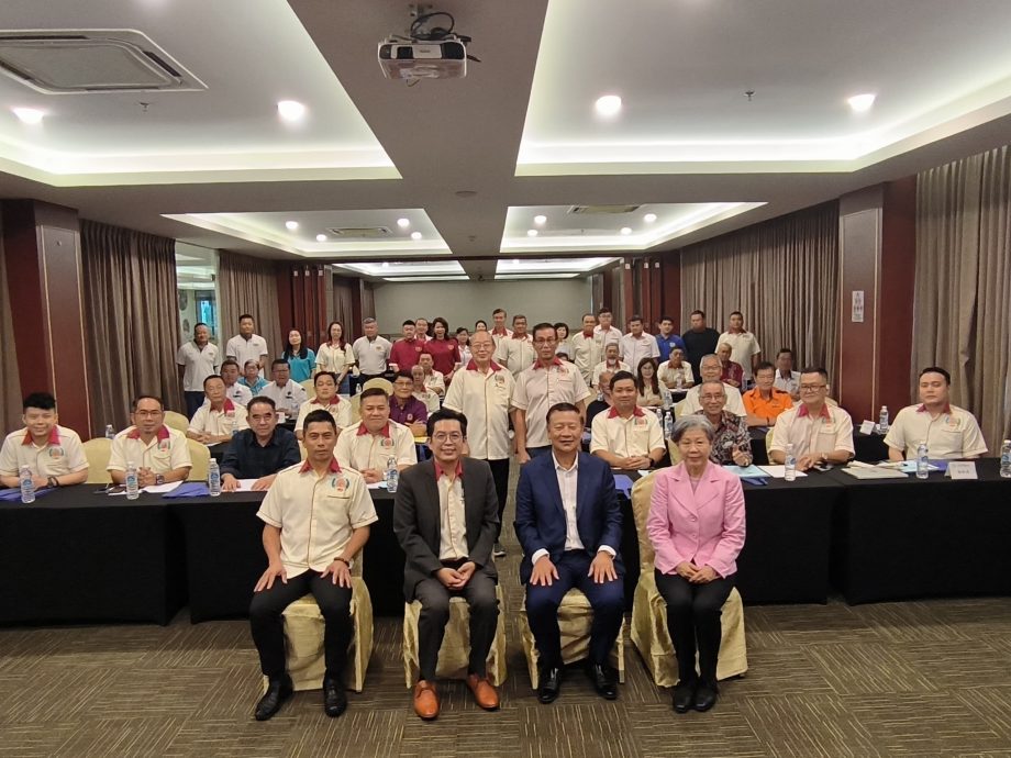 刘官金提醒本地企业 贸易战中提高危机感