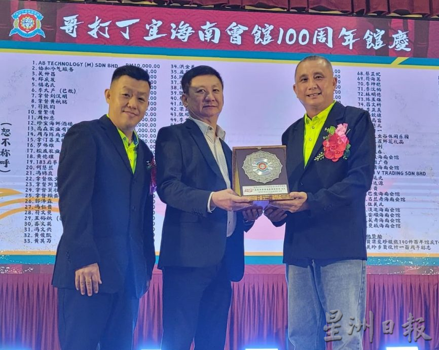 (已签发)柔:**版头**STPM华文科考生减少 杨克浩忧中文师资后继无人