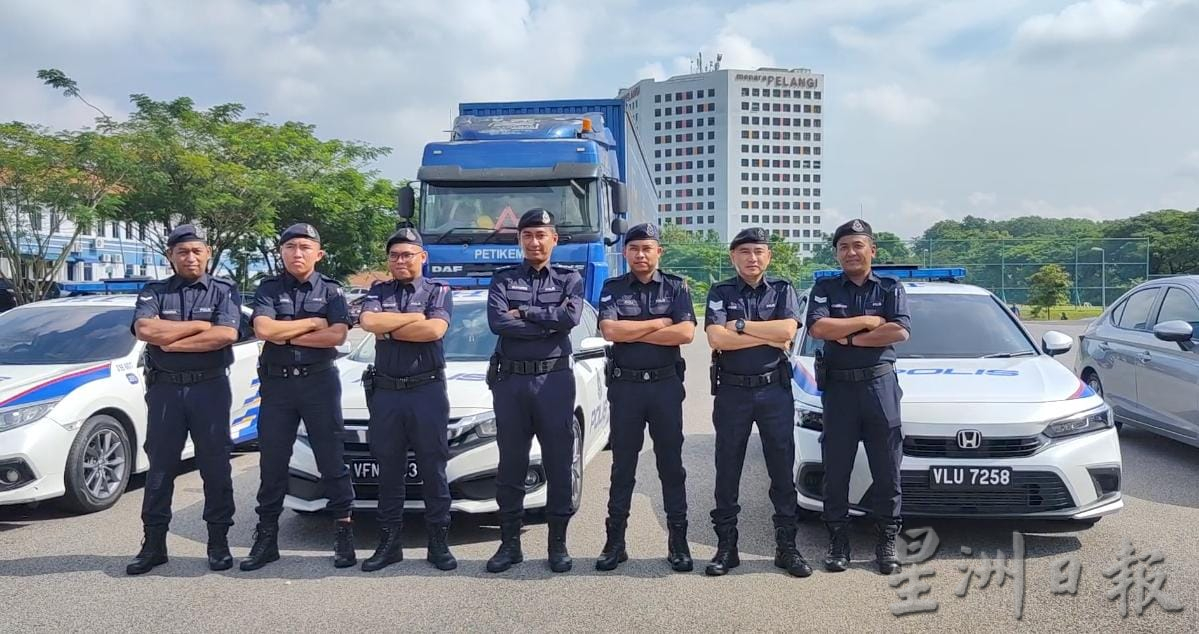 (已签发)**版二头**柔:柔警销毁6888万令吉毒品,6630毒品案结案