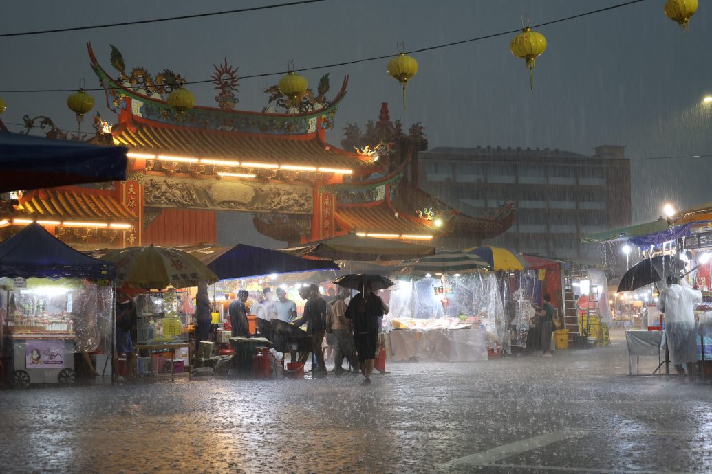 （版头）大都会/安邦九皇爷迎接圣驾仪式/13图  
