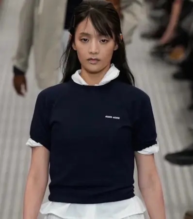 G)I-DLE Minnie走秀妆容诡异 粉丝吓到呼灾难现场