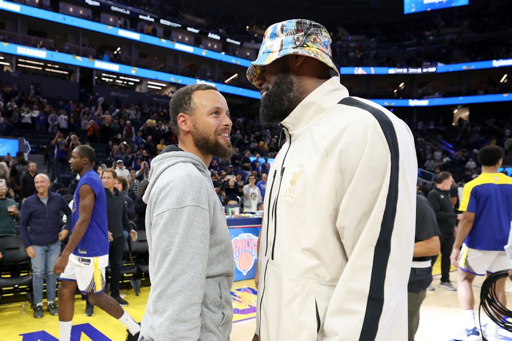 NBA季前赛| 季前赛末战58分屠杀湖人 勇士全胜姿态迎新赛季
