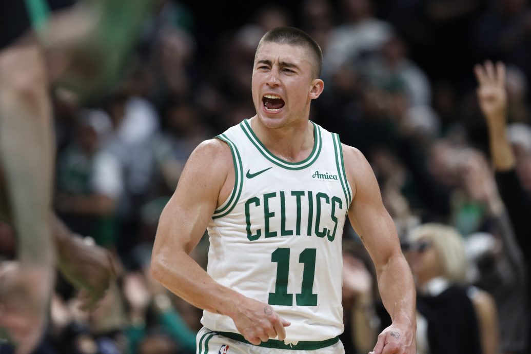 NBA|让公鹿苦吞3连败 绿衫军延续开季全胜势头
