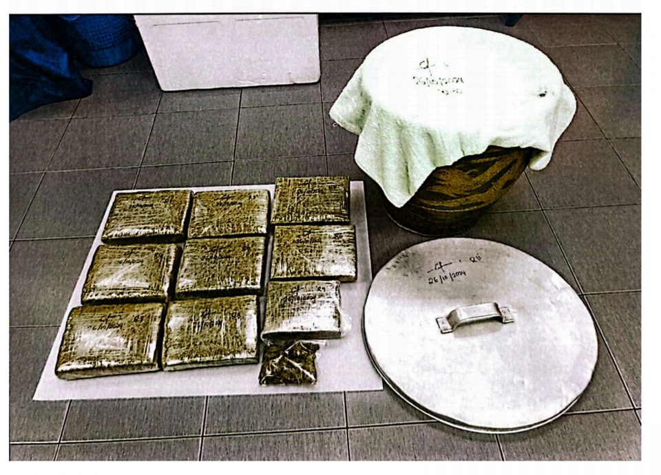 NS马口:森州警方在马口及柔佛拉美士两地起获逾13公斤,市值逾4万令吉的大麻,扣捕一名华裔男子