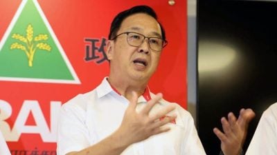 “政策应与民同在非‘愚民’”    刘华才：别让国庆主题沦空口号
