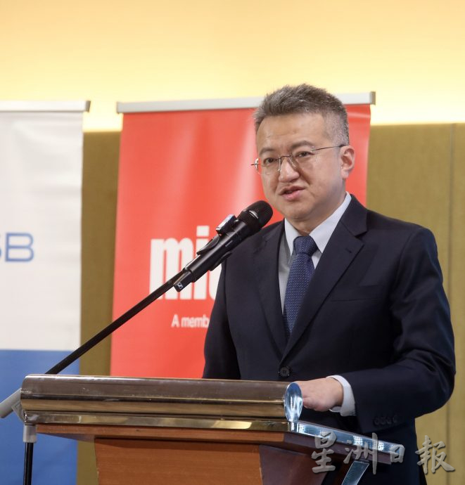 “国人被迫到海外成为廉价劳动力是所有人的耻辱” 刘镇东:政府增雇外劳成本改善现状