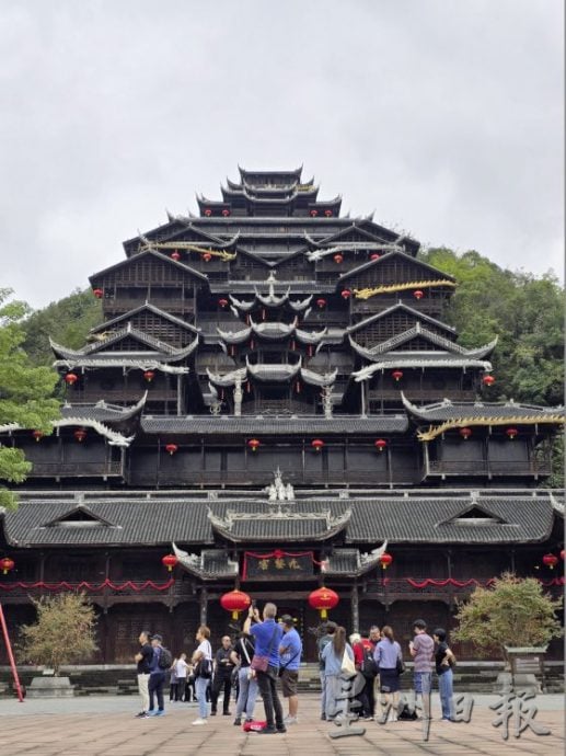 【中国】走进魔幻山城,领略重庆气势磅礴的大江大山