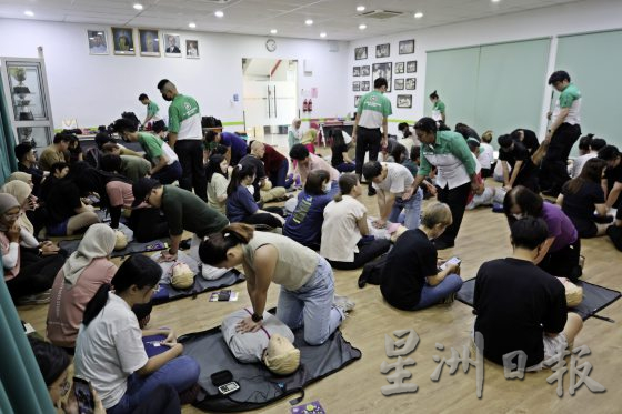 【紧急救援/03】死亡是如此靠近!奔走急救前线,看尽生离死别