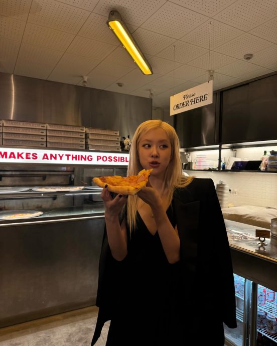 一度难适应K-Pop粉丝文化 Rosé聊网暴崩溃大哭