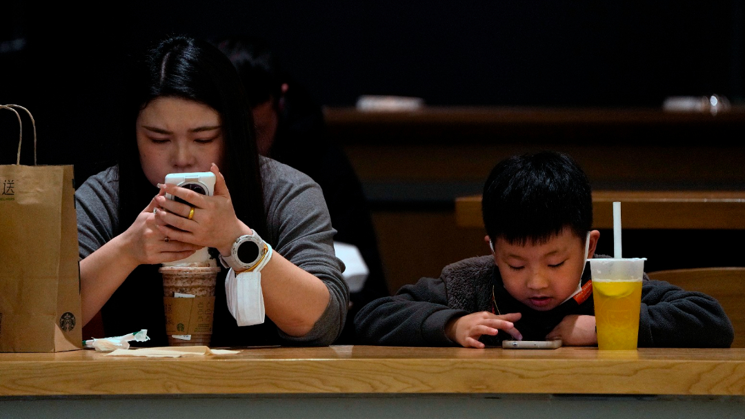 一胎化政策伤痕太深 “没有感受过母爱”不愿生育的中国女性增加
