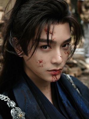 丁禹兮就医被网民偶遇 无人关心病情只赞好帅