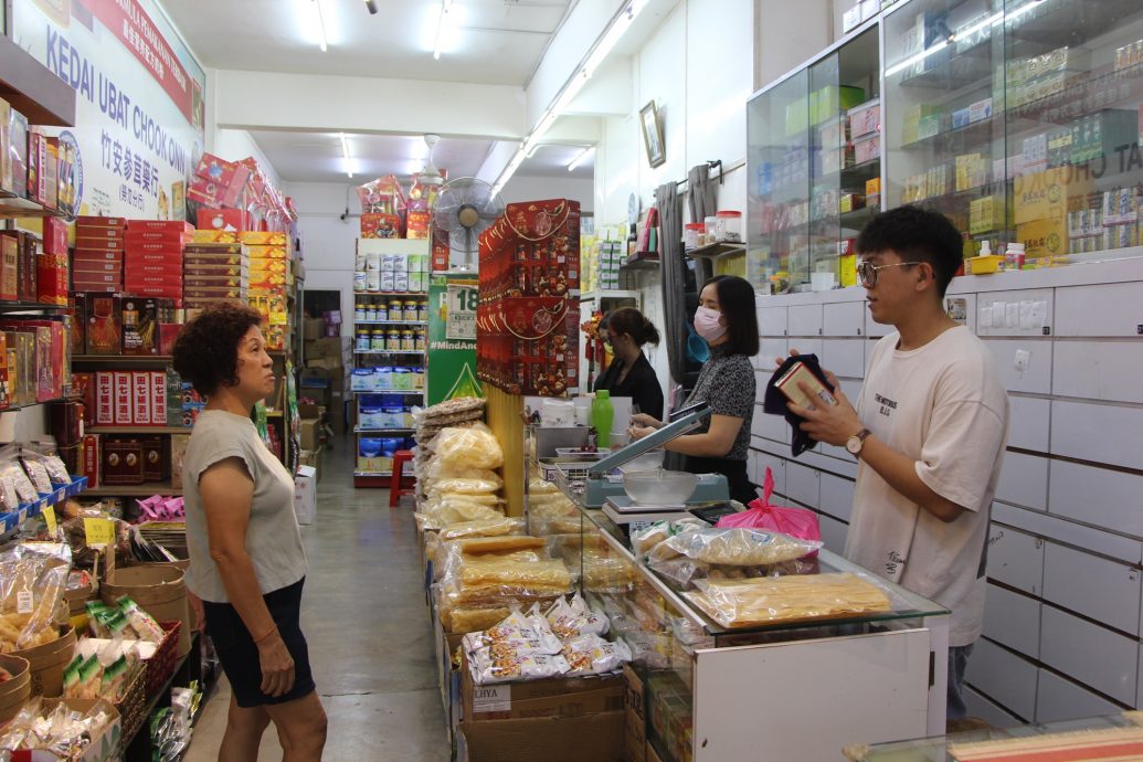 东:天气阴晴不定易感冒,中医师建议喝清补汤补阳气