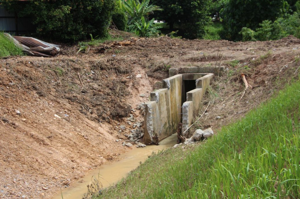 东:河流小坝拆除,嘉乐苑不再逢雨成灾