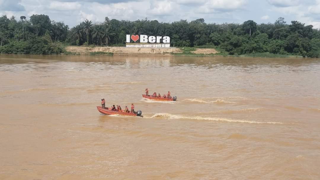 东:百乐县联合救灾机构演习应付年杪随时的水灾