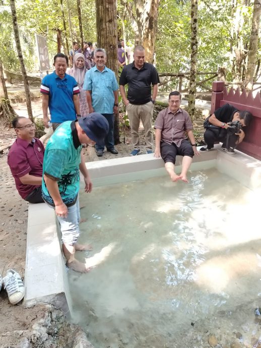 东:着名的旅游景点拉温泉(La Hotspring)将设立女性水池及通道,目前建设工程已完成70%,预计这个月杪完工。