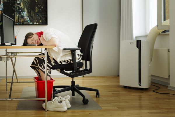 久坐害命!研究:下班拼命运动也没用 注意别坐超过10小时!