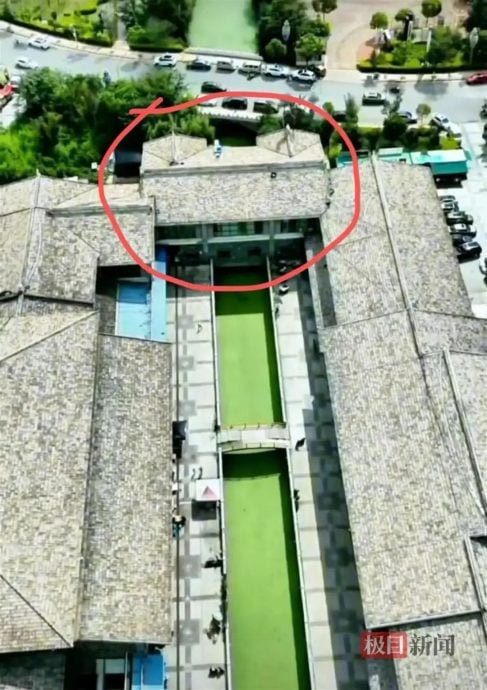 云南昆明一超市突然塌陷 顾客母女双双坠河