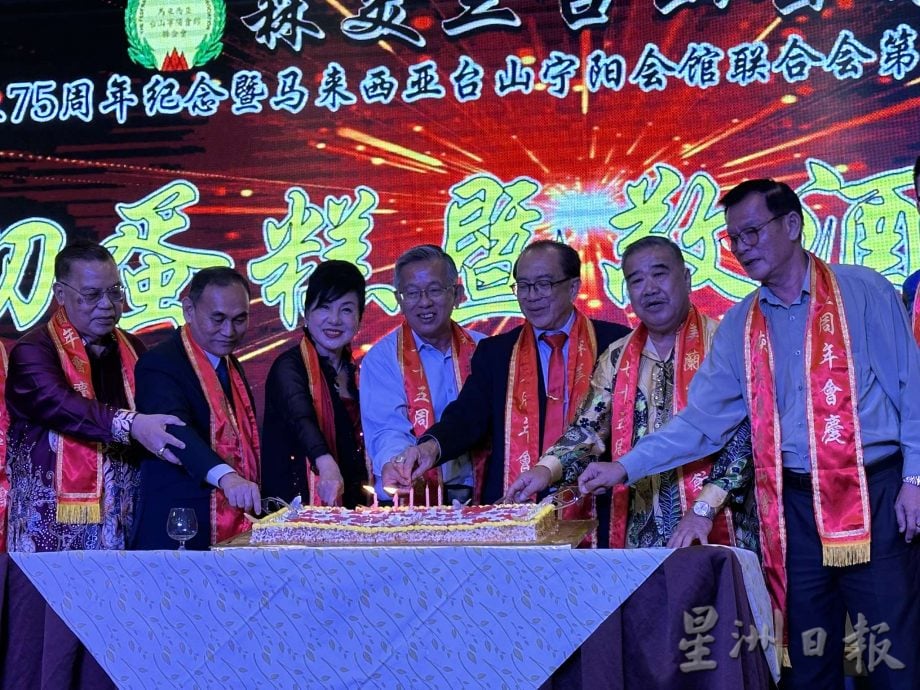 供星洲网:周世扬:华社领袖加政府辅助,大马华人会有更美好明天