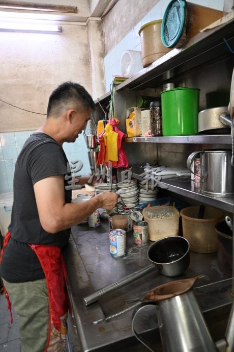 供星洲网:马口最老的茶室南发茶室,走过67年岁月仍营业