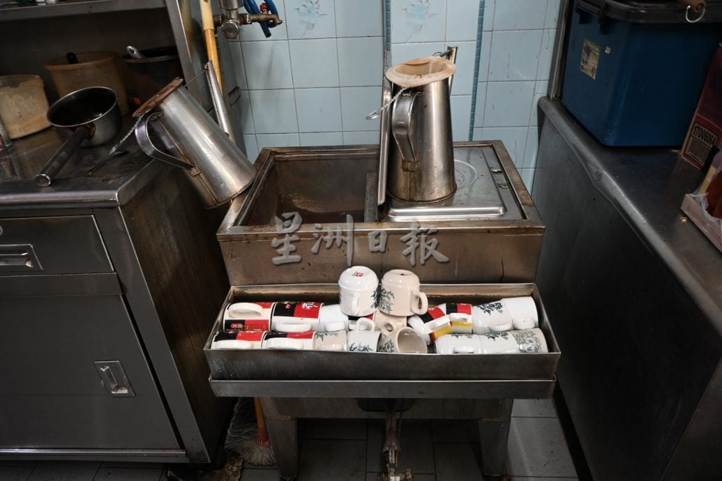 供星洲网:马口最老的茶室南发茶室,走过67年岁月仍营业