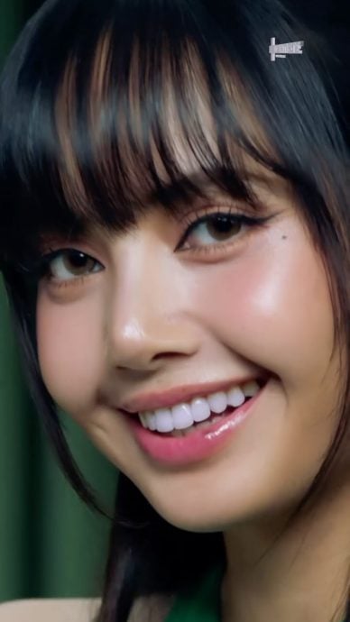 供星洲网:Lisa处女作影集《白莲花度假村》明年上映 预告片曝剧中造型掀热议