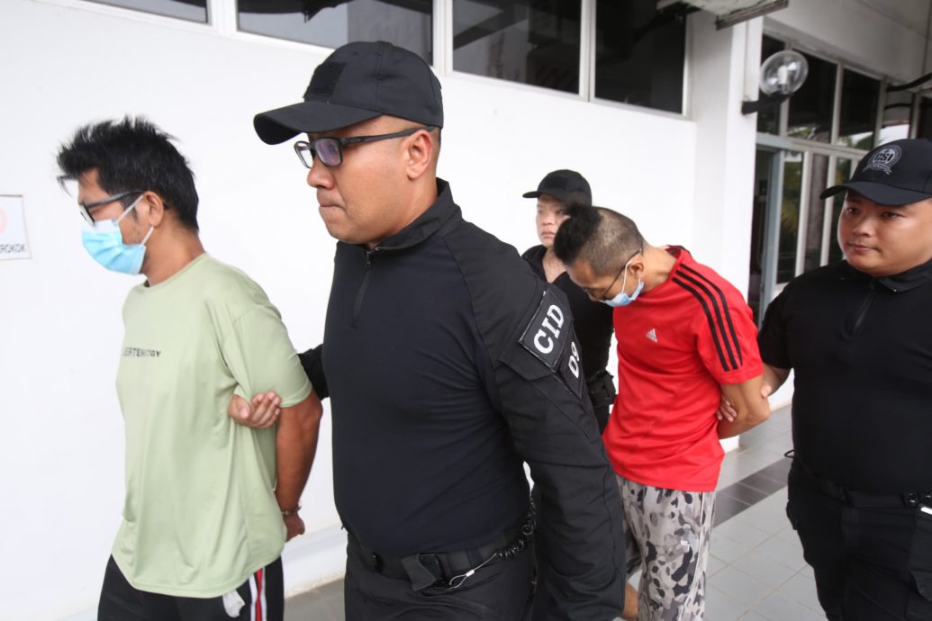 2000万绑架案〡试图销毁手枪等罪证,2华男被控