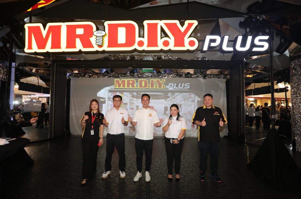 全马第一家以珠宝为主题的旗舰店 MR D.I.Y. PLUS正式落户新山谷中城广场