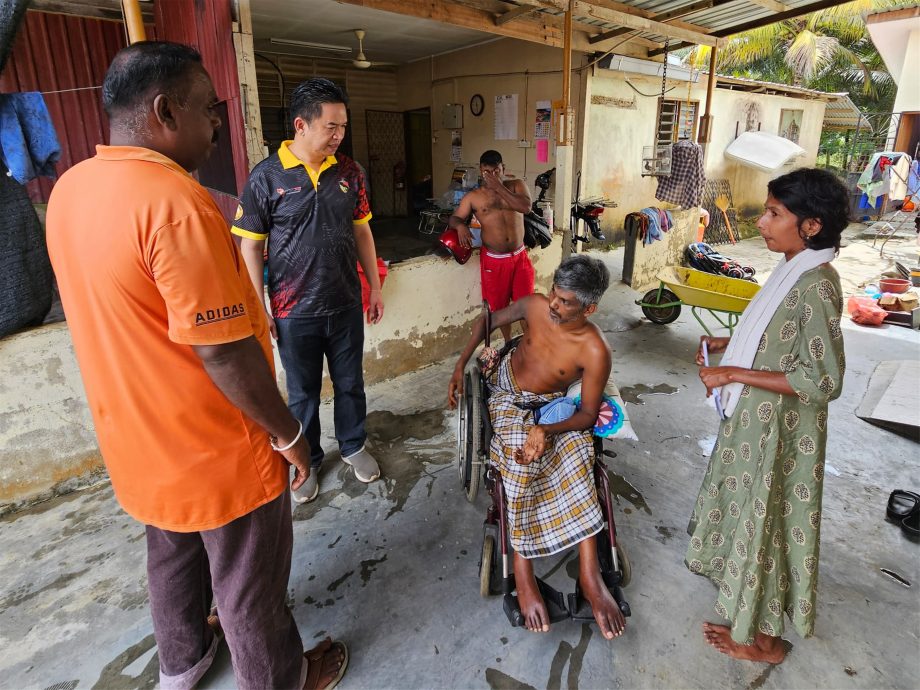 冷宜新村水灾 逾160户受影响 部分商店无法营业