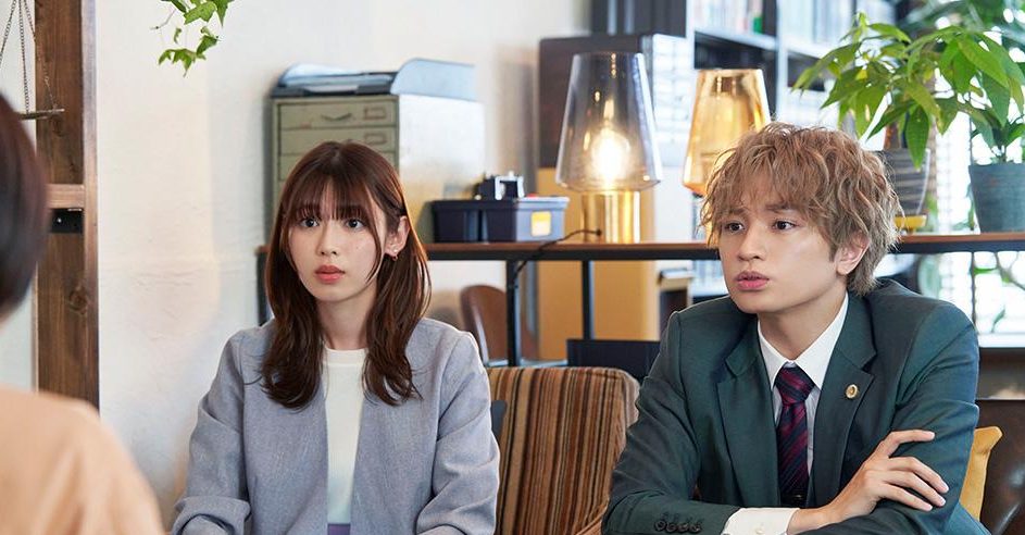 刘庆玮/《反正是别人的事》网络暴力与现实的人性冲突