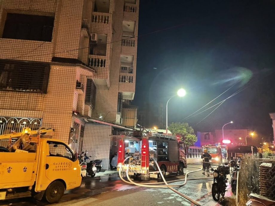 台屏东市透天厝火警6伤1死 30岁男疑为救猫回火场不治