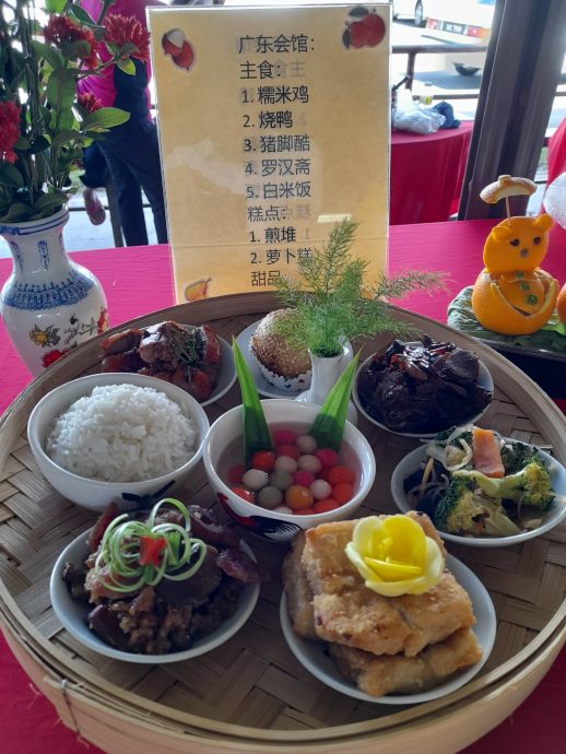 吉打五大乡团美食节,百人品尝各籍贯40道菜