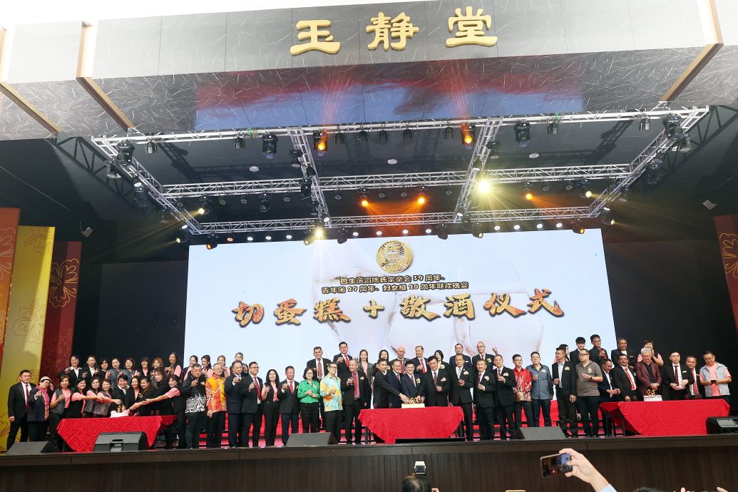 大都会/(主文)巴生滨海陈氏宗亲会晚宴/14图