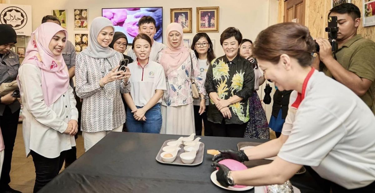 大都会/雪苏丹后到访雪邦HL果园