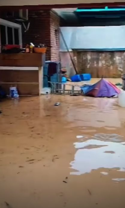 大都会/雷雨袭乌冷区,引发闪电水灾/3图