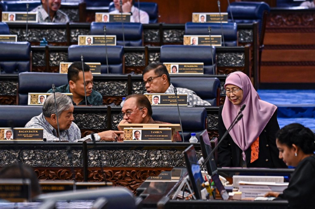 安华:基于国安考量 不应公开讨论军事装备问题