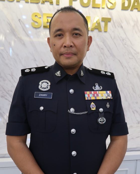 **己签发**柔︰2无证外劳RM1000贿警,被捕交反贪会和警调查