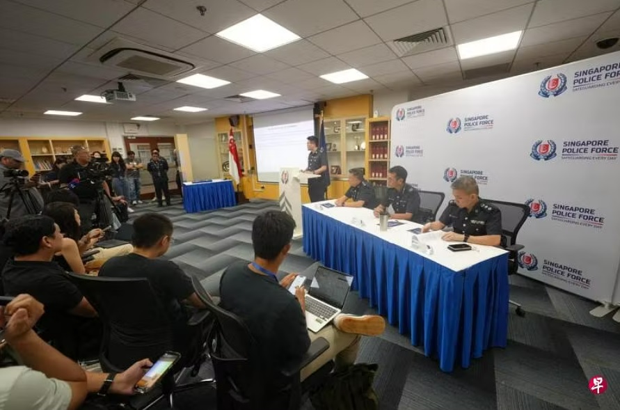 已签发: 全国:狮城男子以折叠刀袭击神父 将控持危险物器重伤他人罪