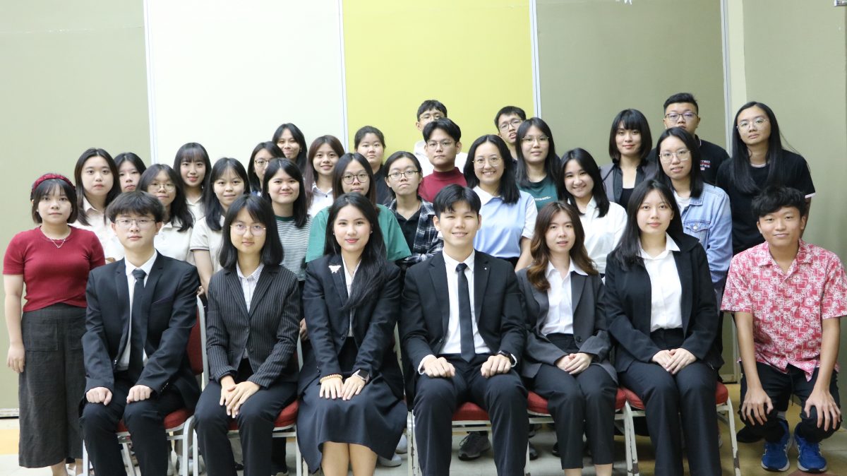 *已签发* 校园版头 柔:第二届磬艺华语辩论赛22日开赛,12支柔州中学辩论队争锋