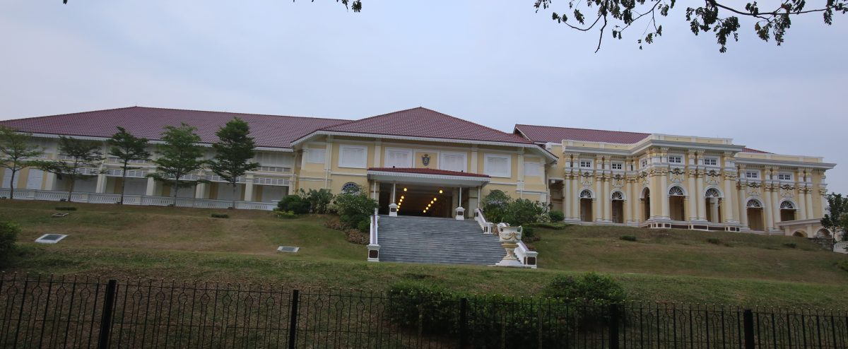 **已签发**柔:【州议会】:拨款680万提升新山大王宫及苏丹依布拉欣大厦